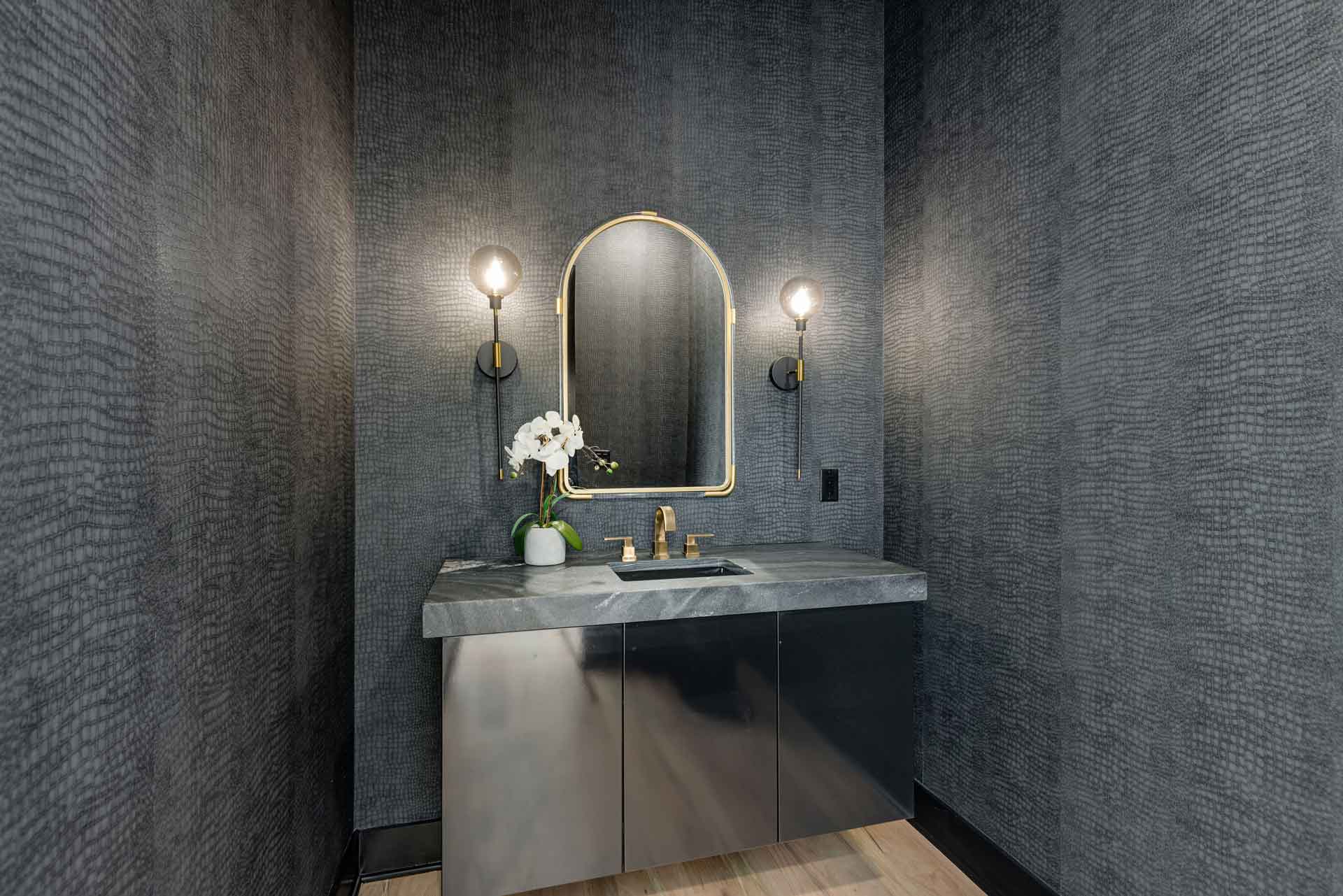 Elevate Your Bathroom Vanity: The Power of Stone in Luxury Design