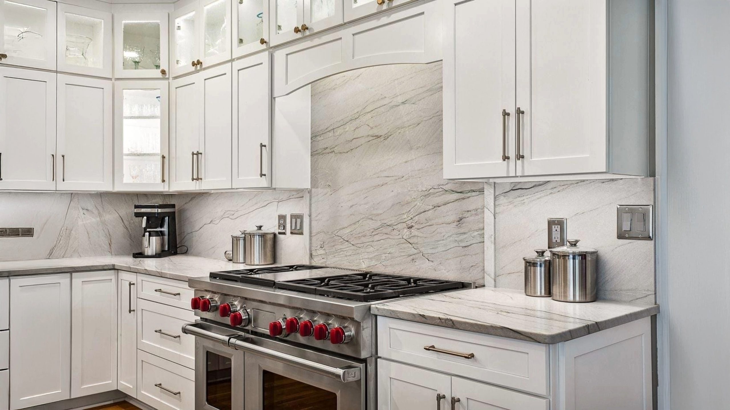The Beauty and Strength of Quartzite Countertops