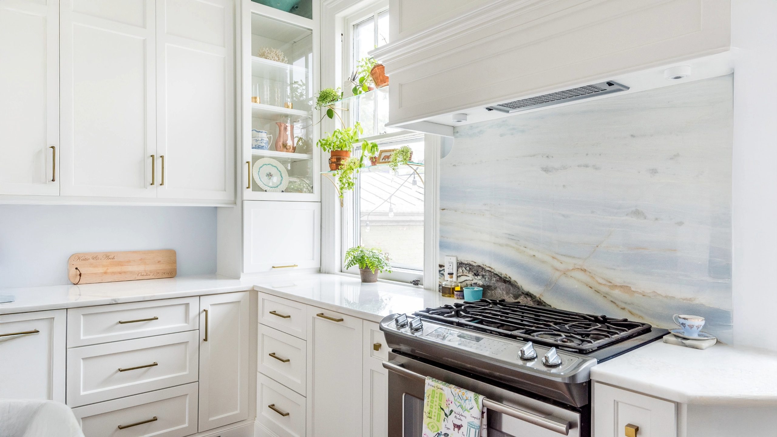 Timeless Elegance: Why Marble Countertops Remain a Top Choice
